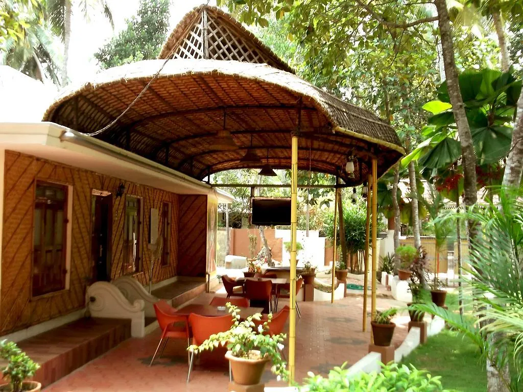 Vedanta Wake Up - Backwaters Alappuzha Bed & Breakfast