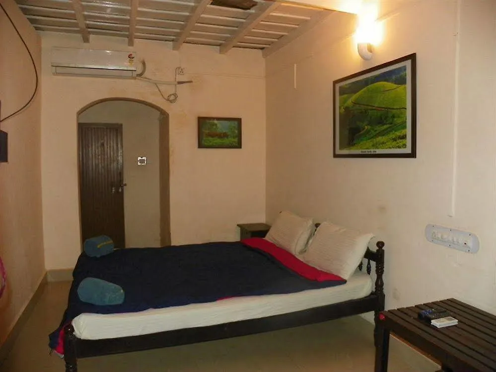 Vedanta Wake Up - Backwaters Alappuzha Couette-café